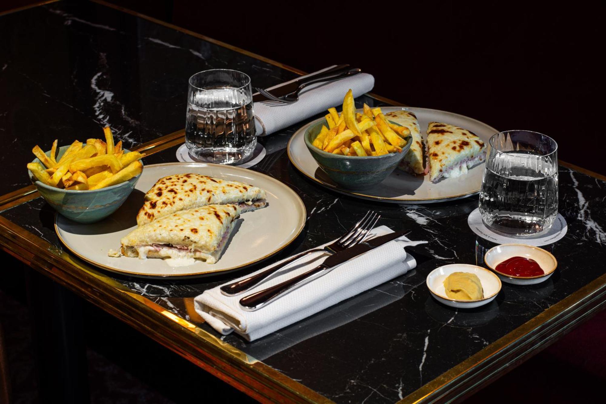 Hotel & Spa Napoleon فونتانبلو المظهر الخارجي الصورة